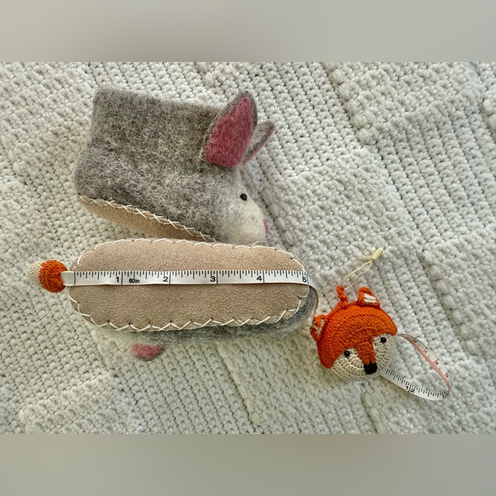 Handmade Wool Bunny Rabbit Slipperd - Picture 12 of 12